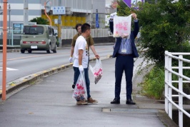 GOFIELD事務所周辺でごみ拾い