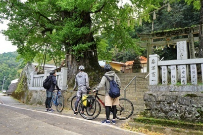 塩江サイクリングコース　岩部八幡神社