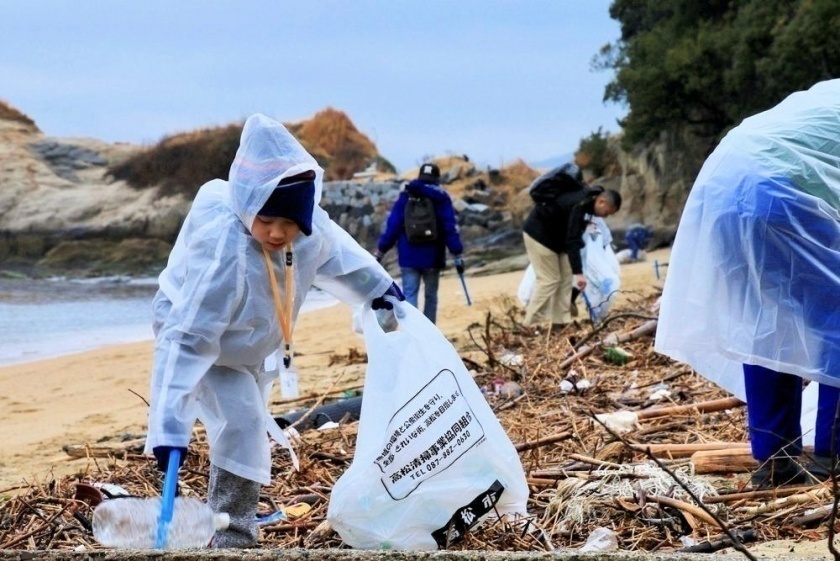 NPO法人アーキペラゴが「脱使い捨てプラスチックボトル」の活動により海ごみゼロアワード2019　日本財団賞を受賞。会長森田も活動に参加。